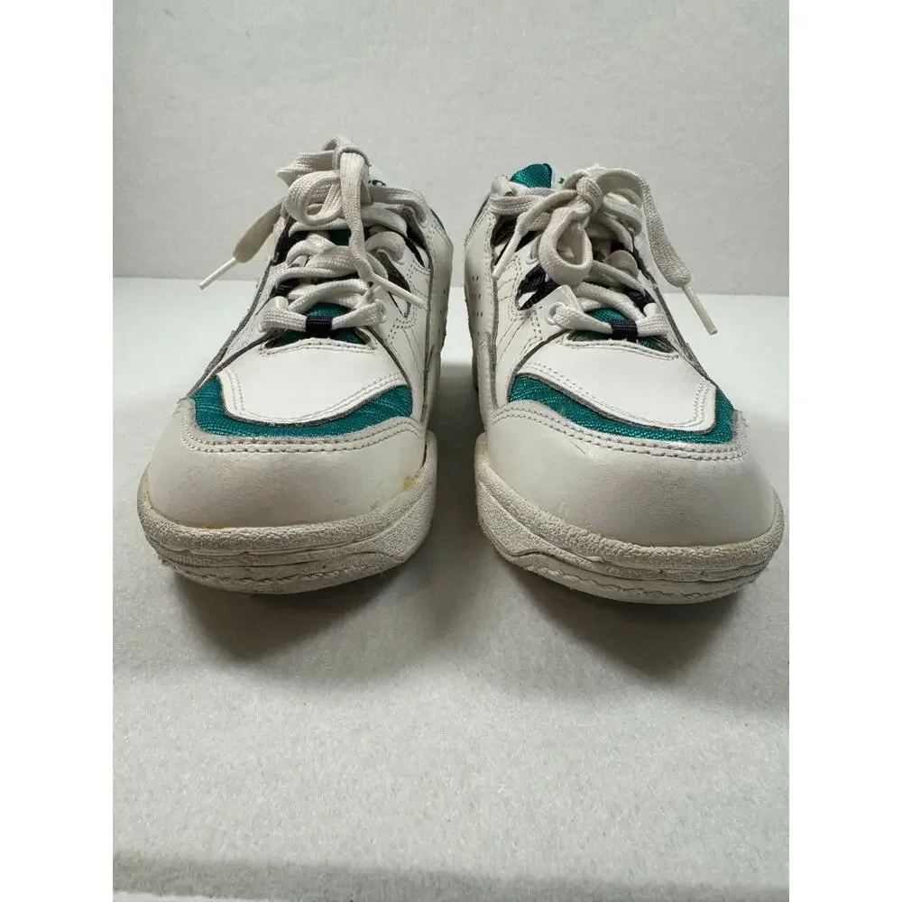 Dunlop Vintage 90s Women's Tennis Court Sneakers WB4000 White Leather Green 6.5